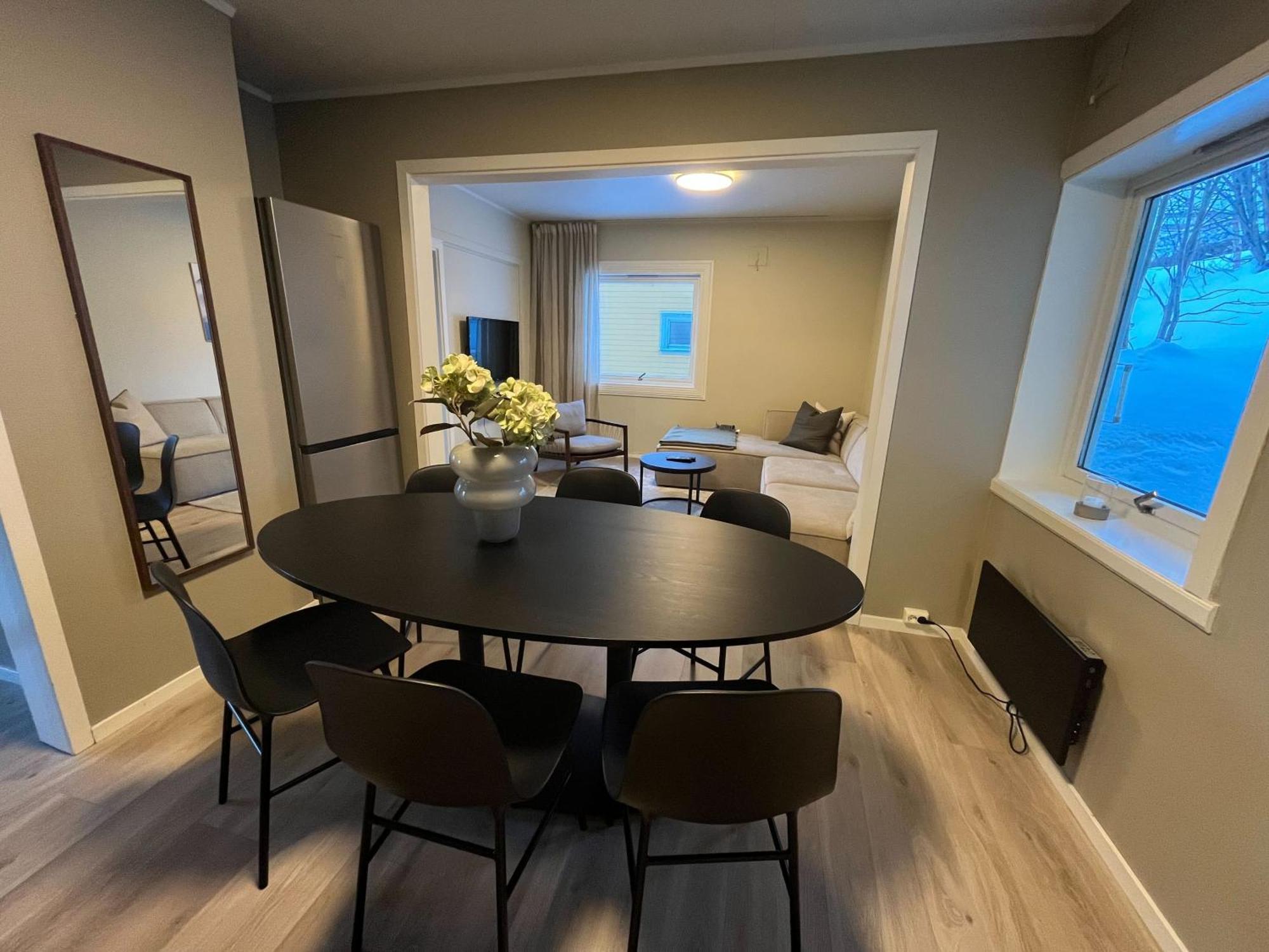 Enter Backpack Apartments Tromso Bagian luar foto