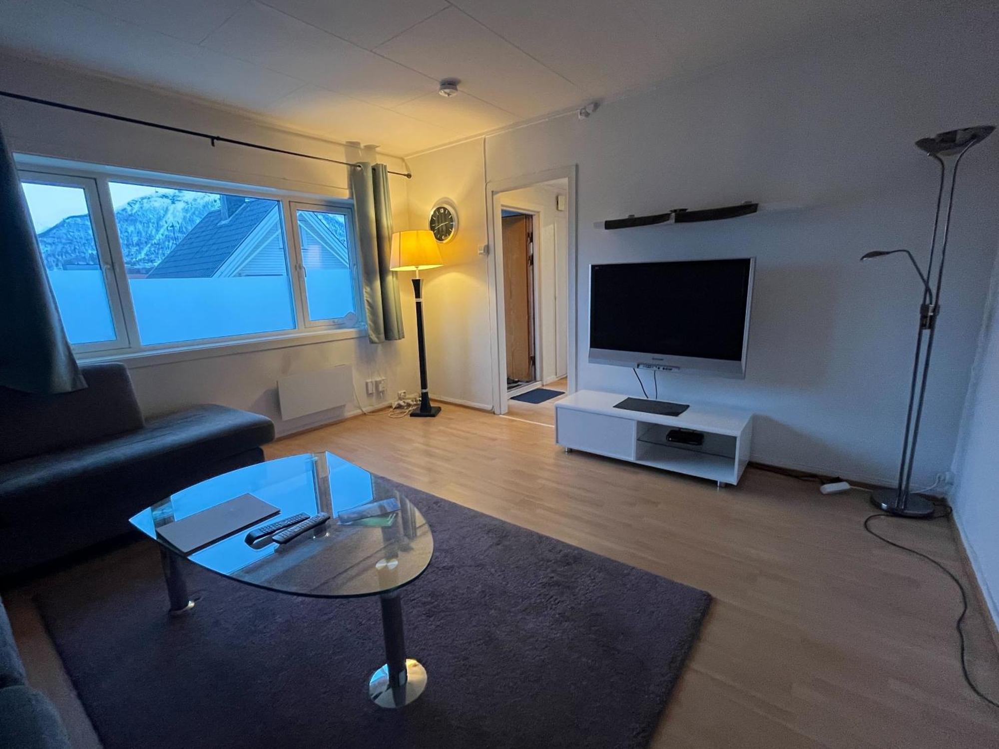 Enter Backpack Apartments Tromso Bagian luar foto