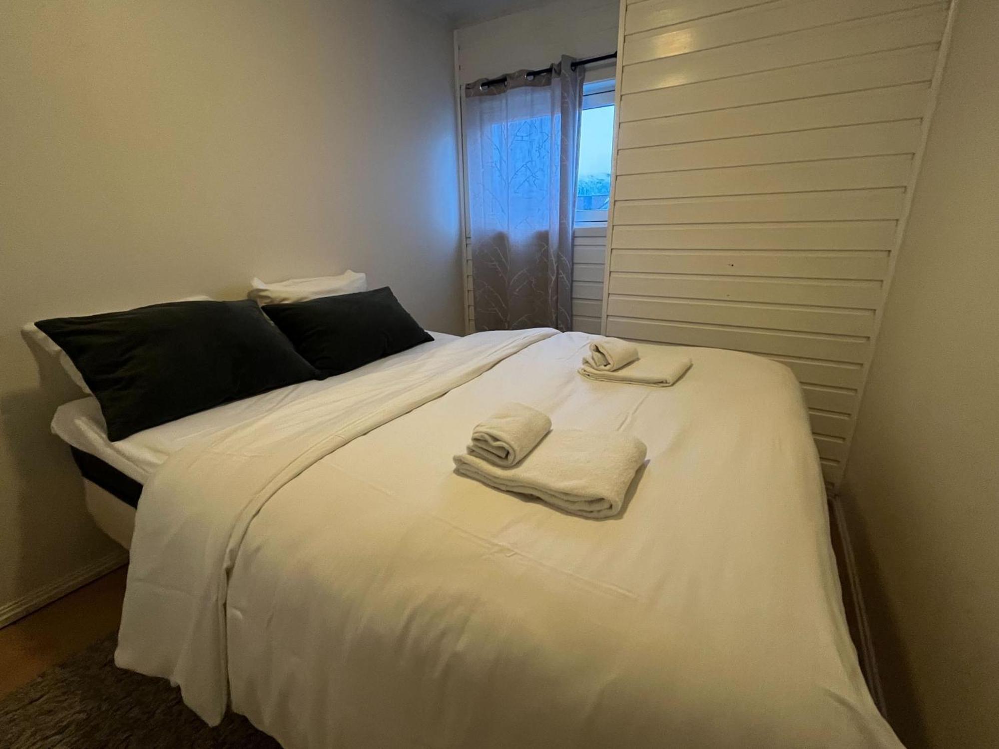 Enter Backpack Apartments Tromso Bagian luar foto
