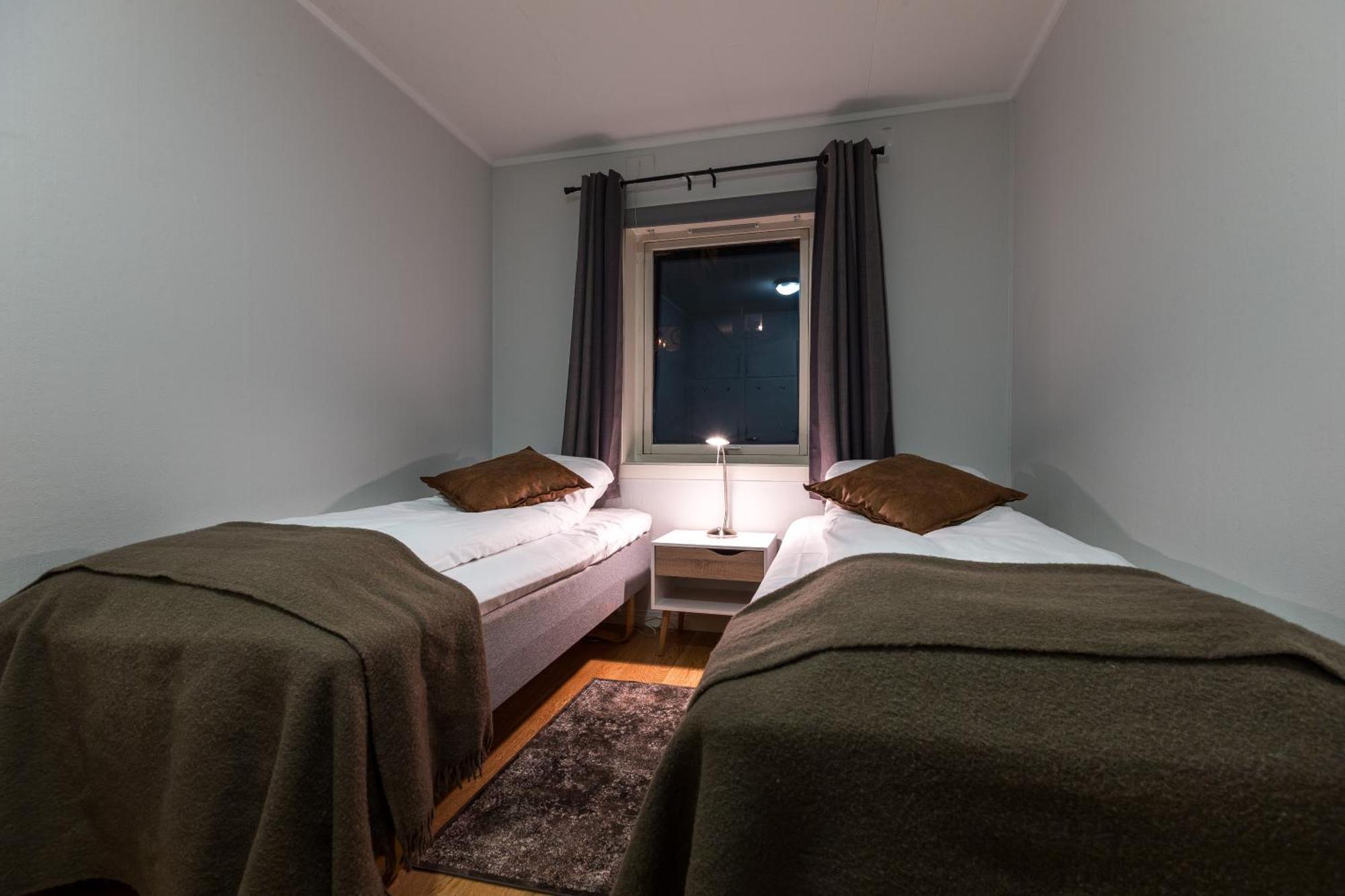 Enter Backpack Apartments Tromso Bagian luar foto