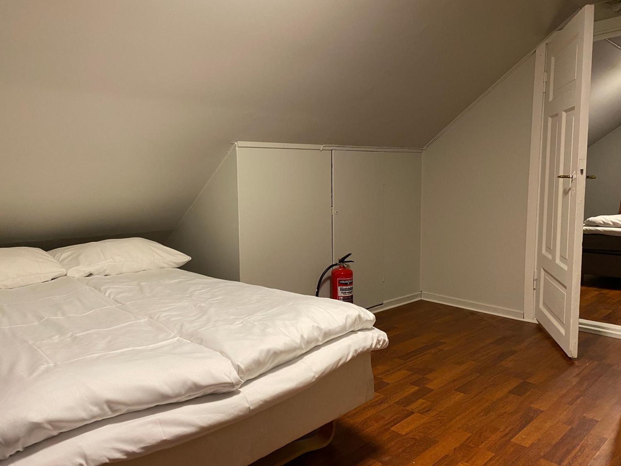 Enter Backpack Apartments Tromso Bagian luar foto