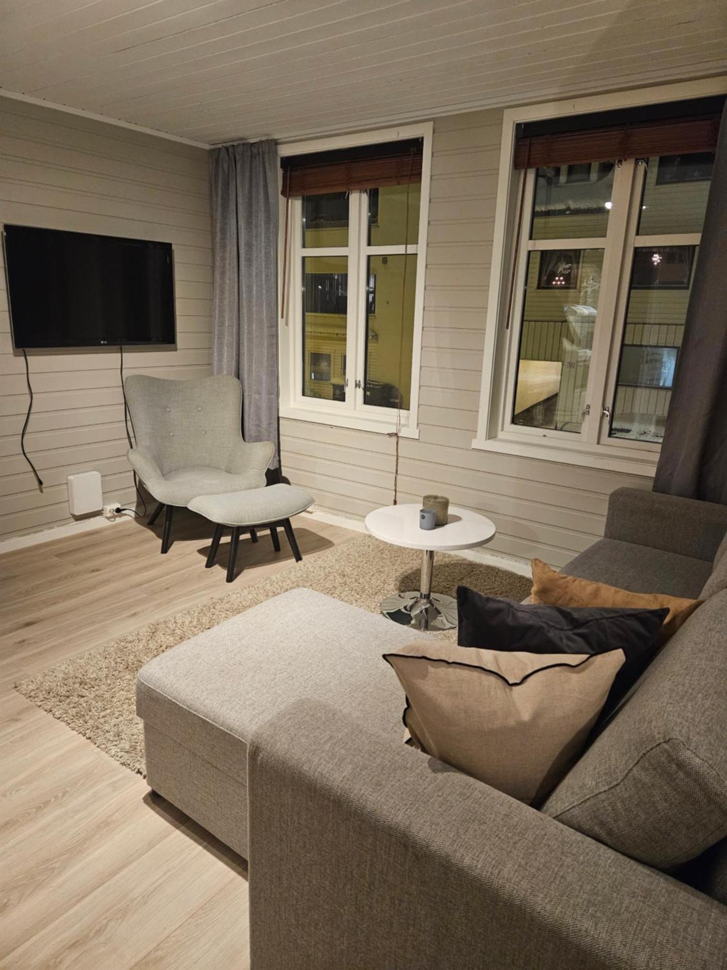 Enter Backpack Apartments Tromso Bagian luar foto