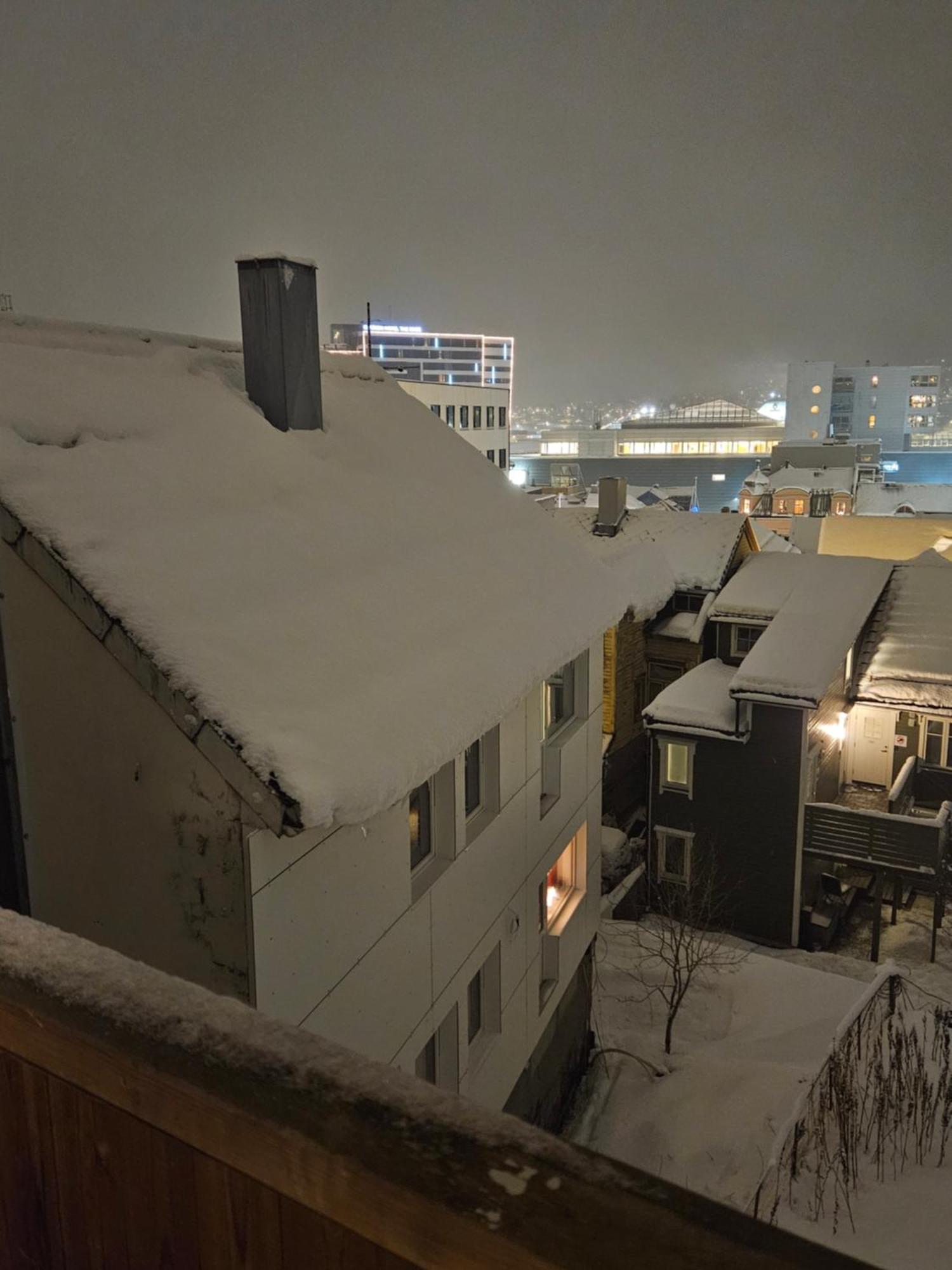 Enter Backpack Apartments Tromso Bagian luar foto