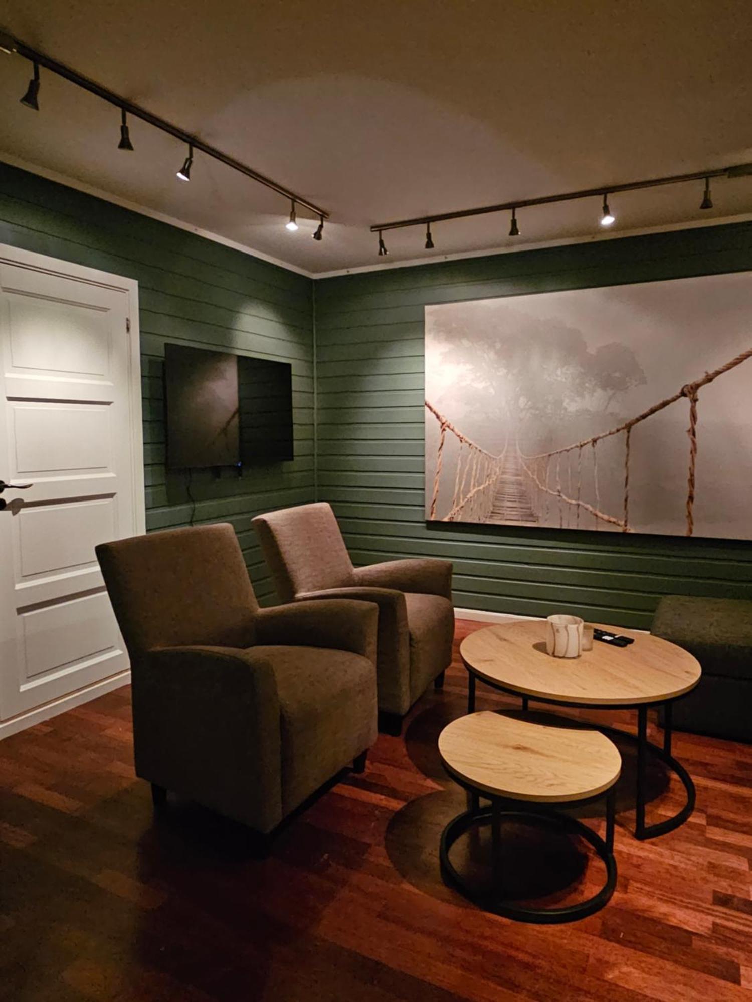 Enter Backpack Apartments Tromso Bagian luar foto